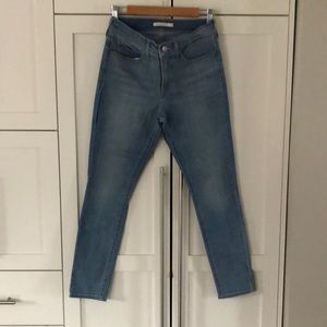 Levi’s 311 Shaping Skinny Jeans High Waist Size 28